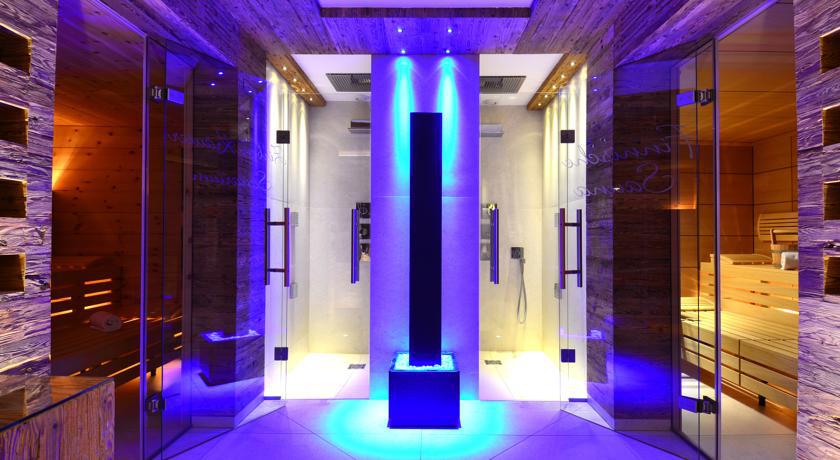 Alpinlounge Raetia Appartements อิสชเกิล ภายนอก รูปภาพ