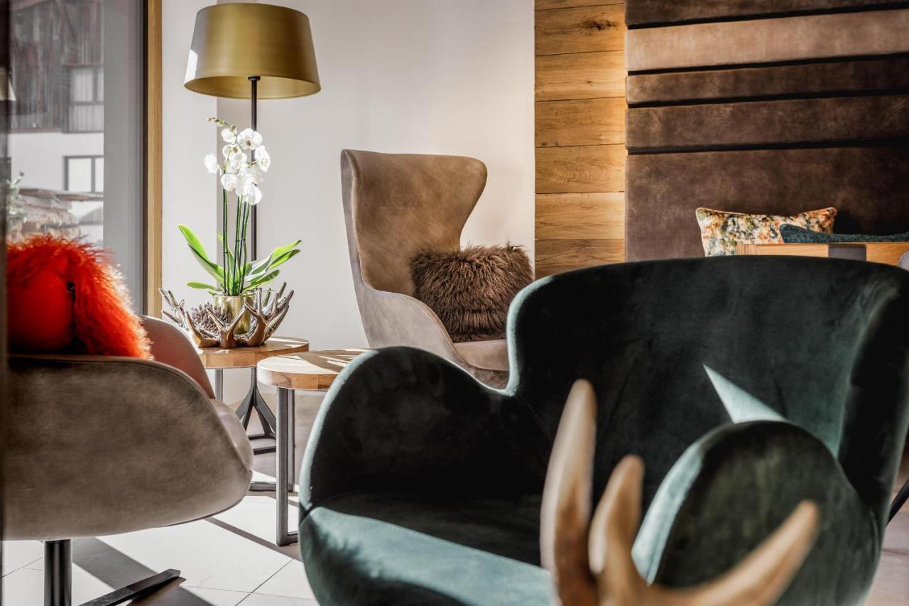 Alpinlounge Raetia Appartements อิสชเกิล ภายนอก รูปภาพ