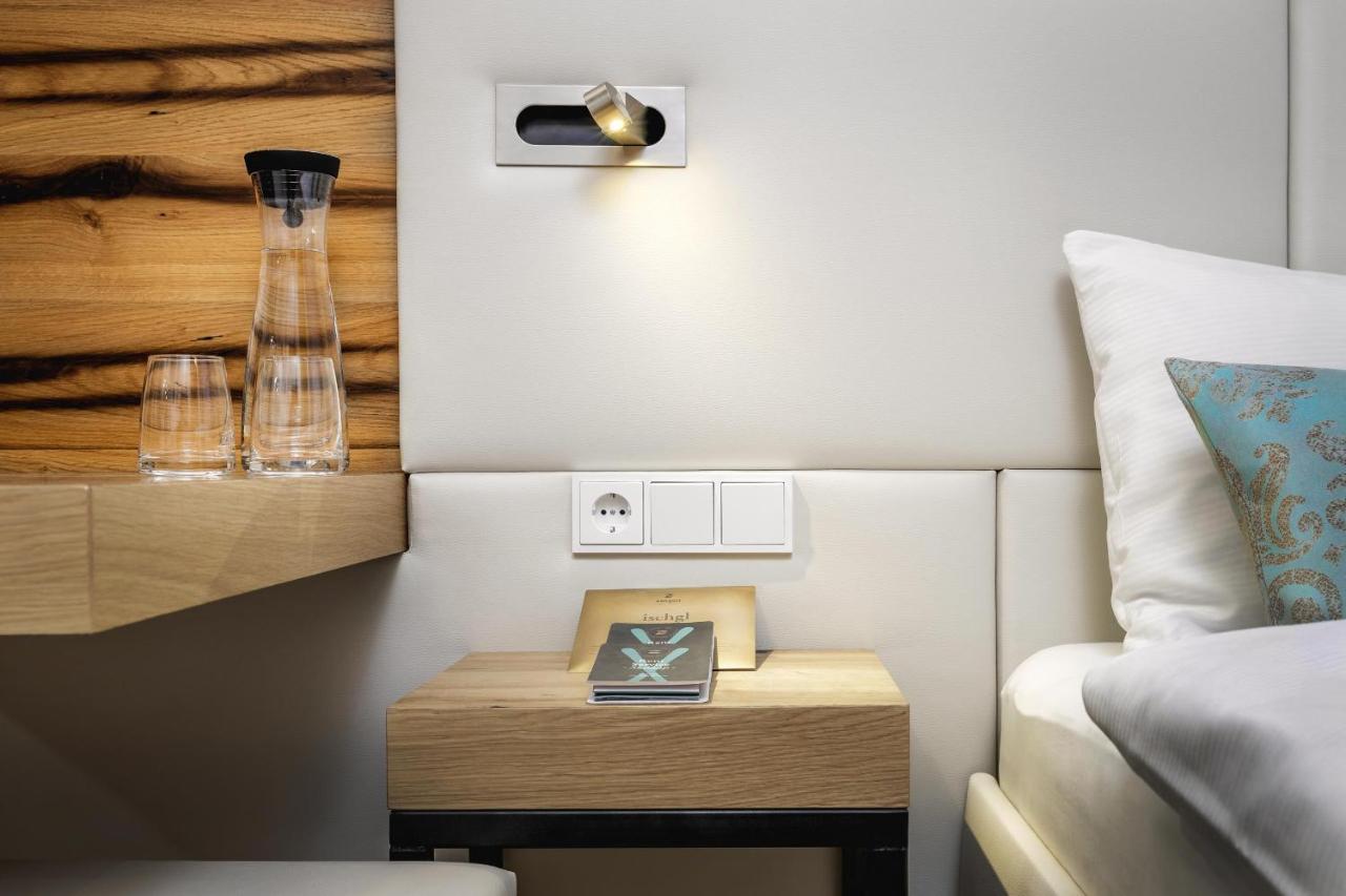 Alpinlounge Raetia Appartements อิสชเกิล ภายนอก รูปภาพ